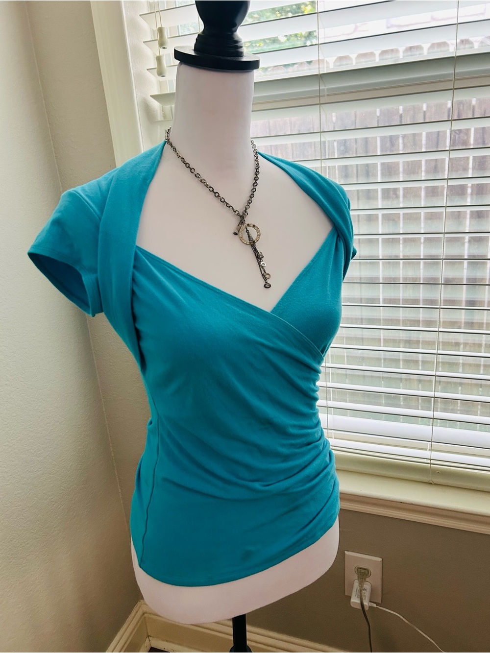 Cache 90s Y2K Aqua Turquoise Blue Ruched Wrap Style Sweetheart Neck Knit Top S - Picture 4 of 7